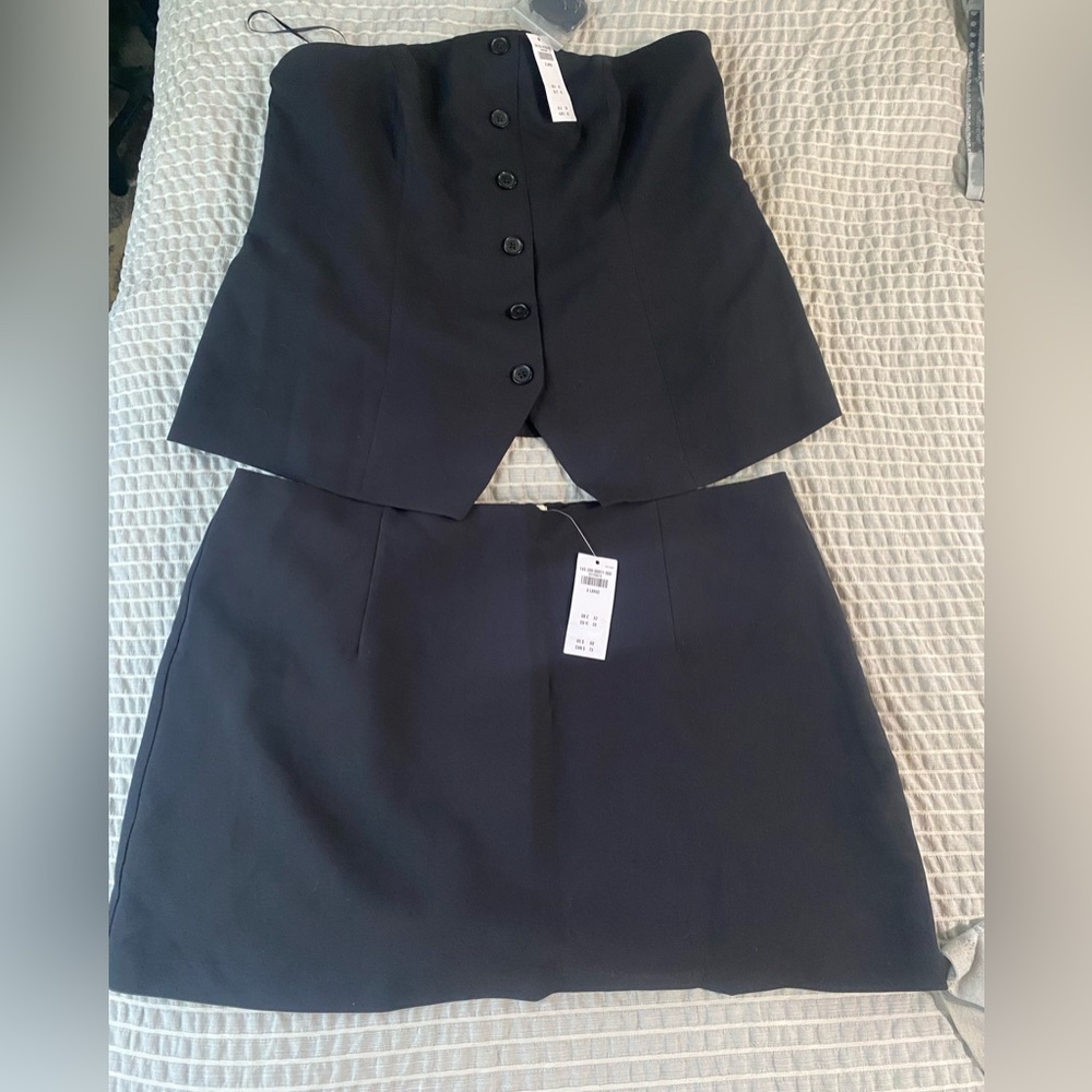 Abercrombie black set - strapless vest top and skort